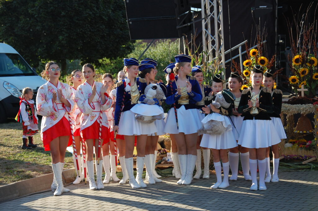 Mażoretki